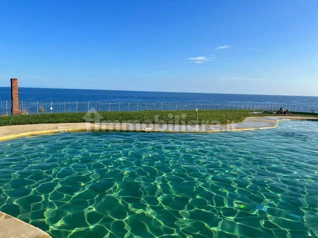 Appartamento in vendita a Cervo