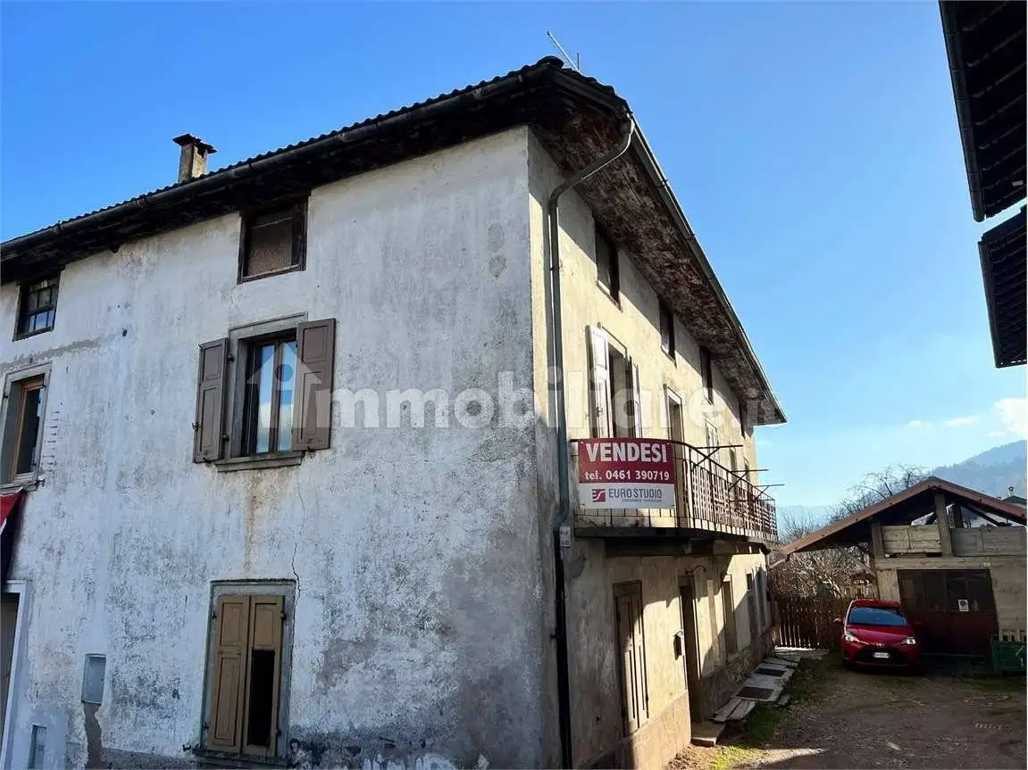 Casa indipendente in vendita a Pergine Valsugana