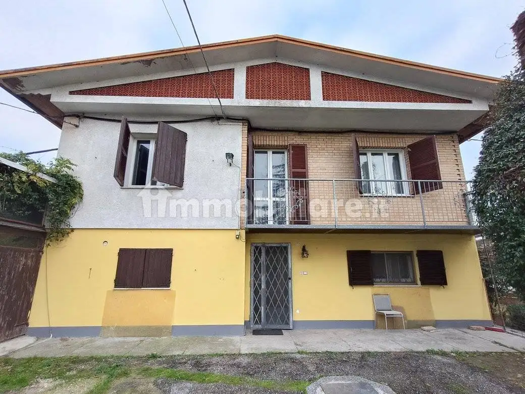 Villa in vendita a Lugo