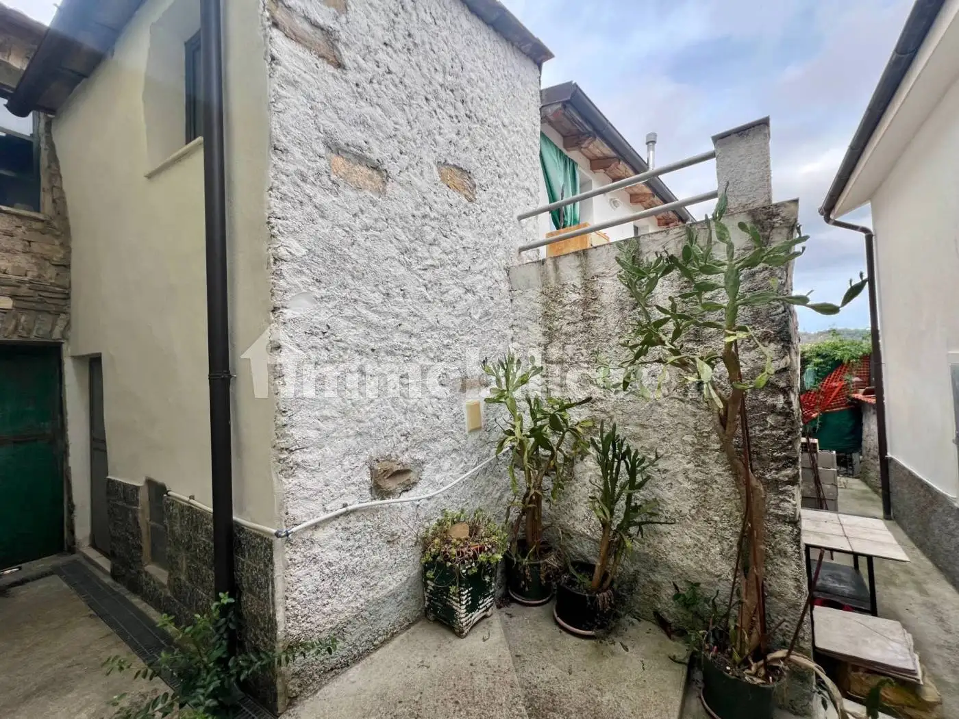 Appartamento in vendita a Diano Arentino