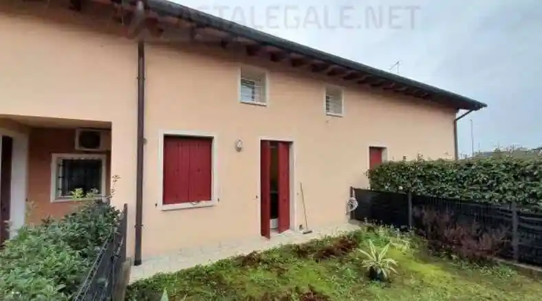 Casa indipendente in vendita a Cassola