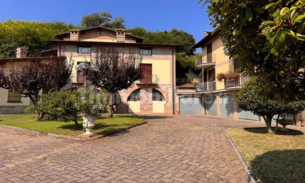 Appartamento in vendita a Castell'Arquato