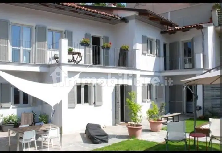 Casa indipendente in vendita a Torino