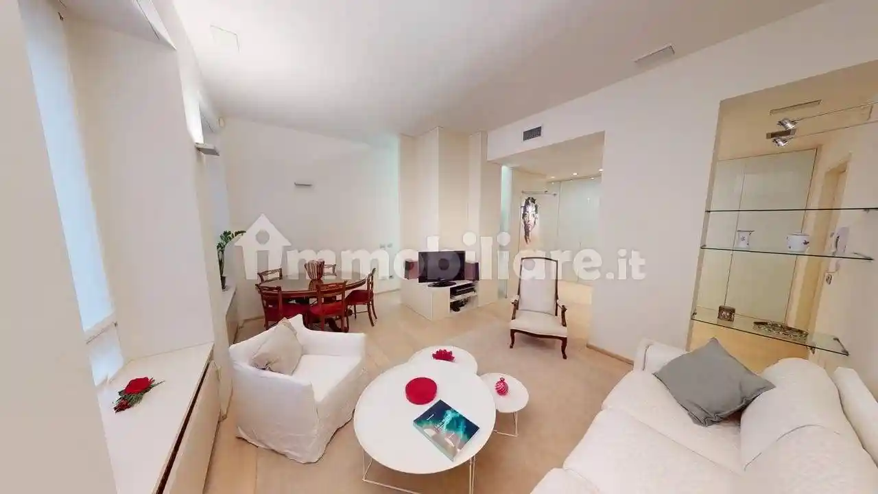 Trilocale via Alessandro Manzoni 39, Brera, Milano - foto 5