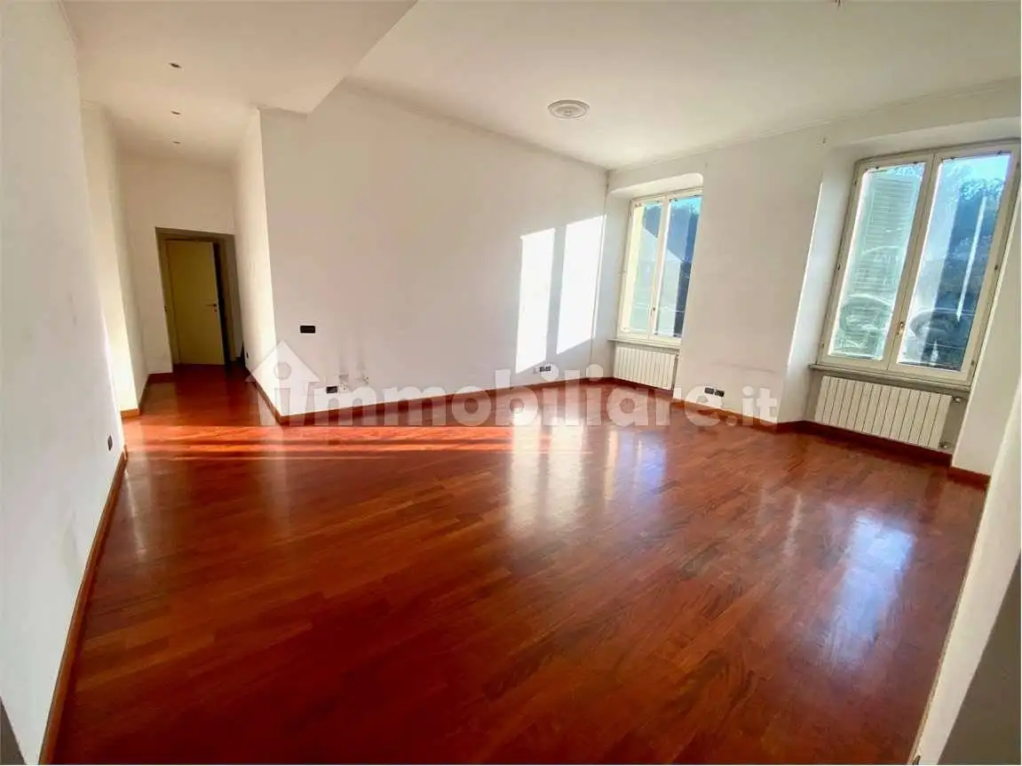 Appartamento in affitto a Genova