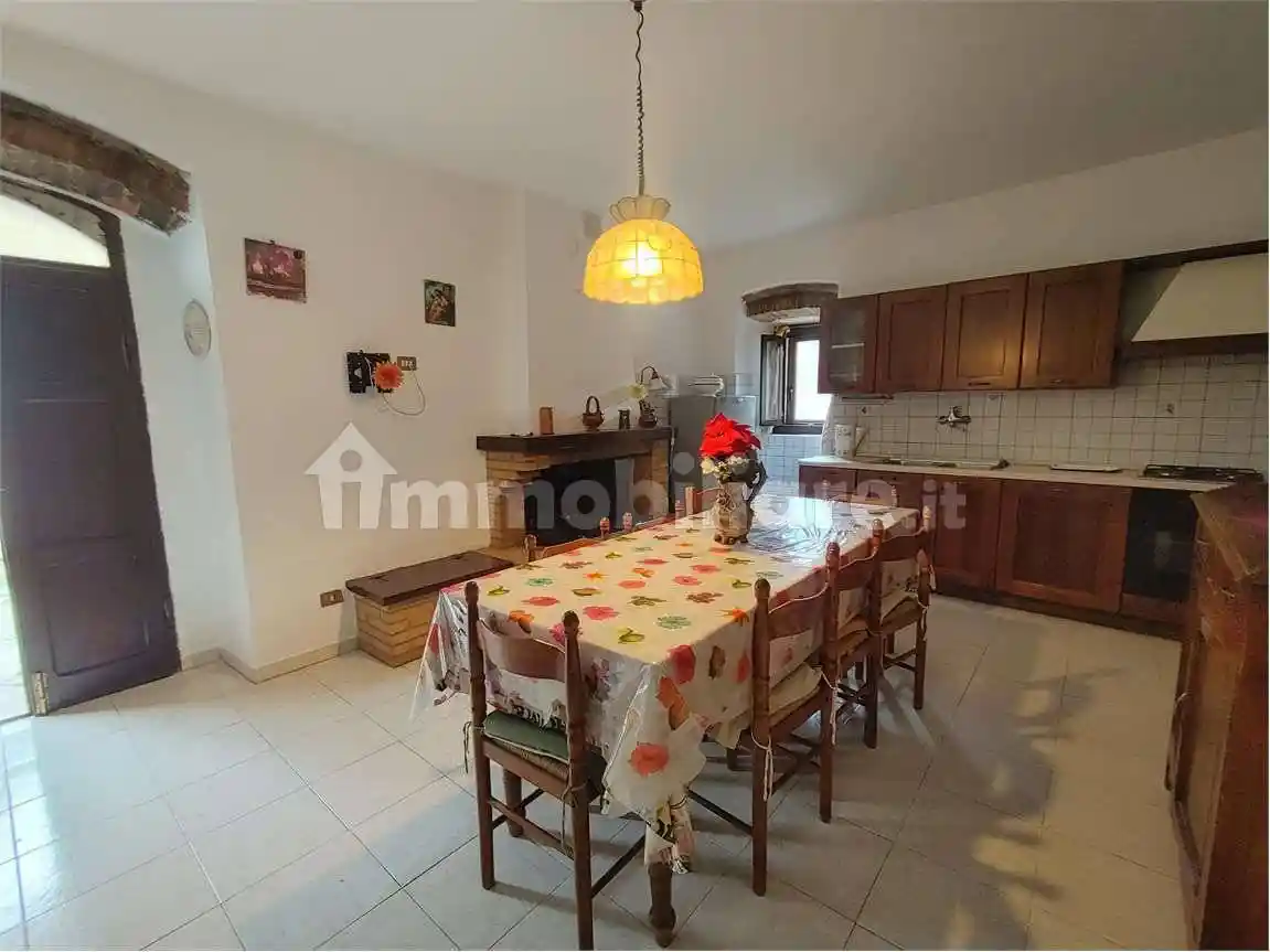Terratetto unifamiliare 105 m², buono stato, Baiano, San Martino in Trignano, Spoleto - foto 2