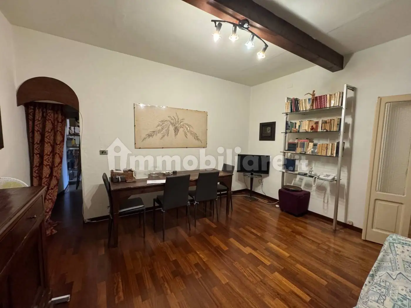 Appartamento in vendita a Piacenza