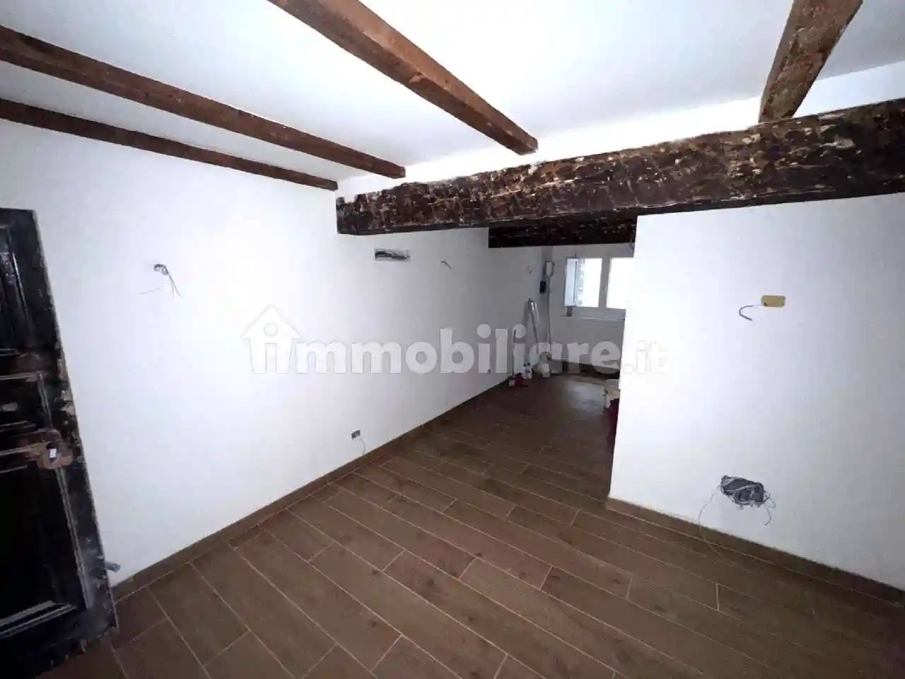 Quadrilocale via De Castagnoli, Centro Storico, Bologna - foto 2