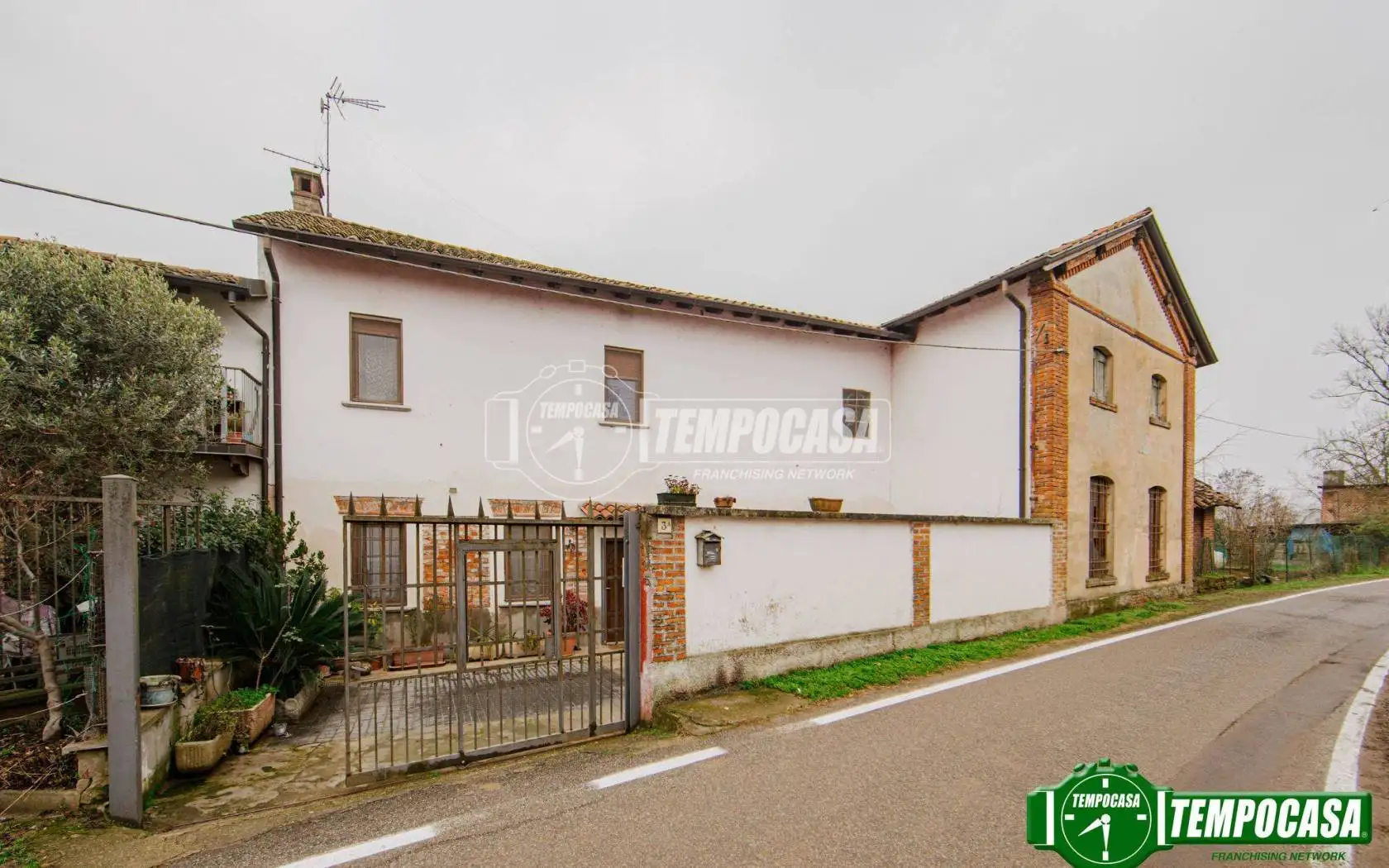 Casa indipendente in vendita a Filighera