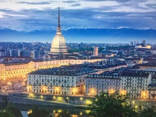 Casa indipendente in affitto a Novara