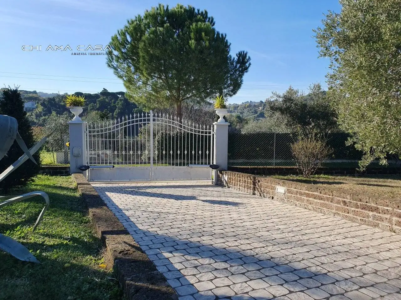 Casa indipendente in vendita a Fano