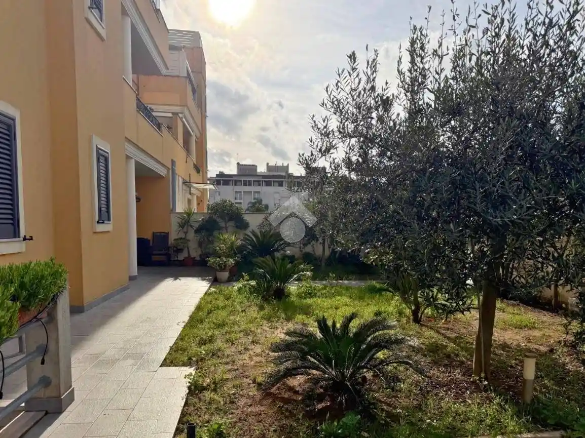 Appartamento via Armando Povero 12, Poligono - Via San Cesario, Lecce - foto 4