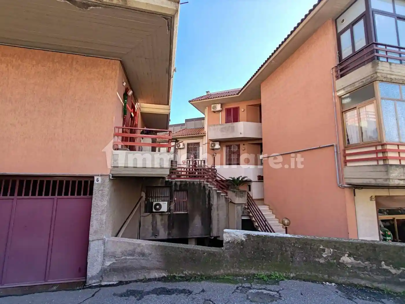 Appartamento in vendita a Aci Castello