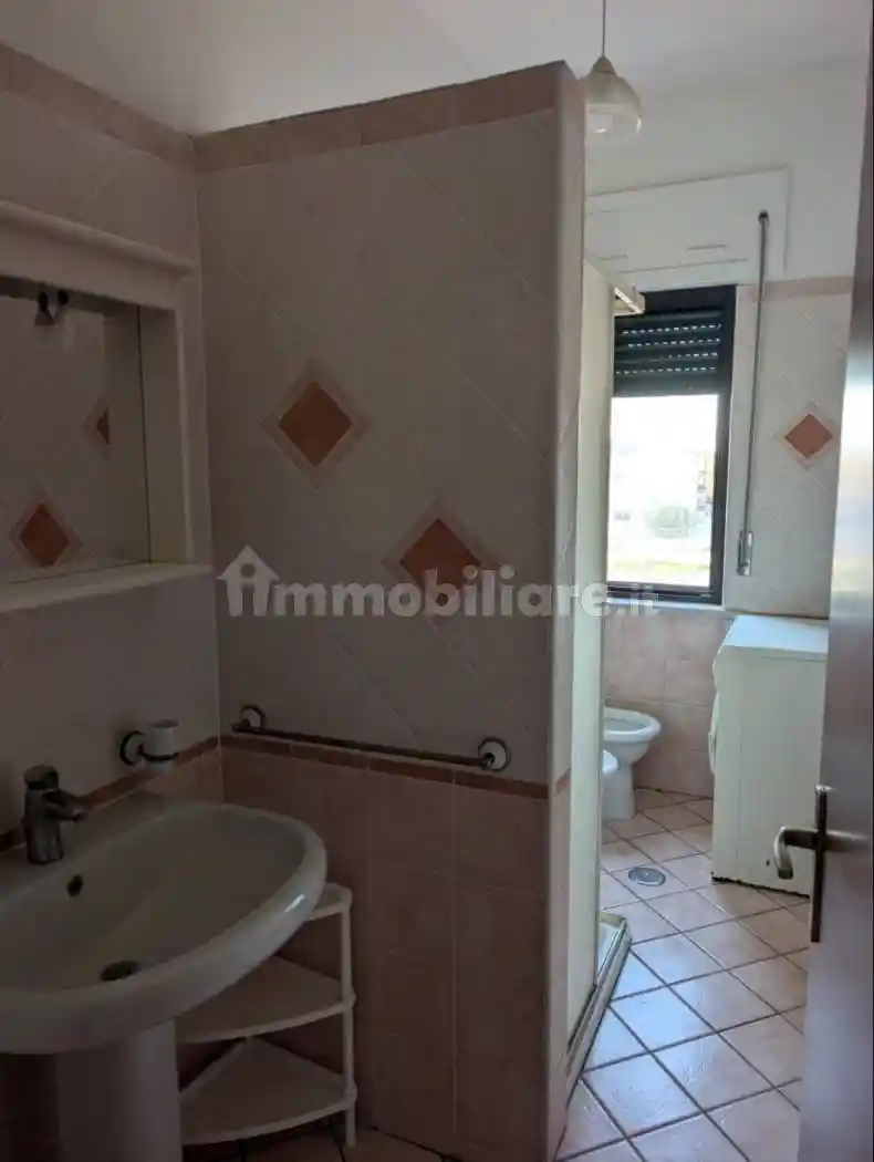 Trilocale via Nazioni Unite 77, Tufolo, Farina, Crotone - foto 5