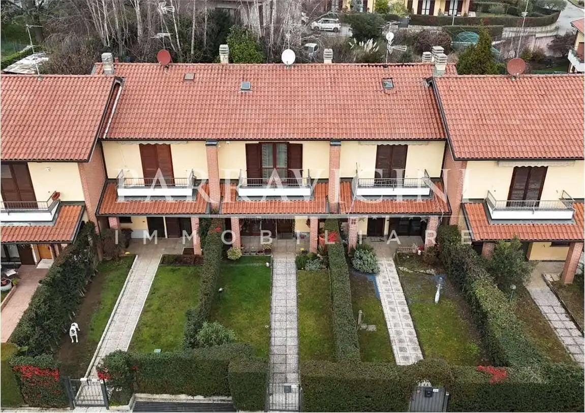 Villetta a schiera in vendita a Alzate Brianza
