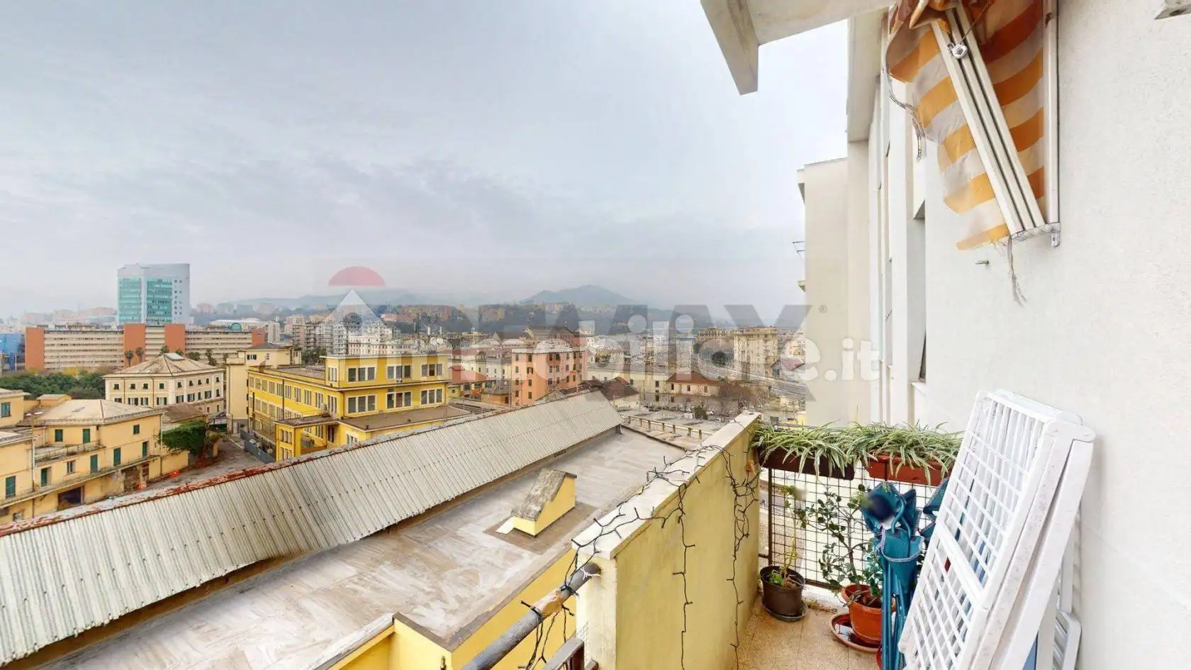 Appartamento in vendita a Genova