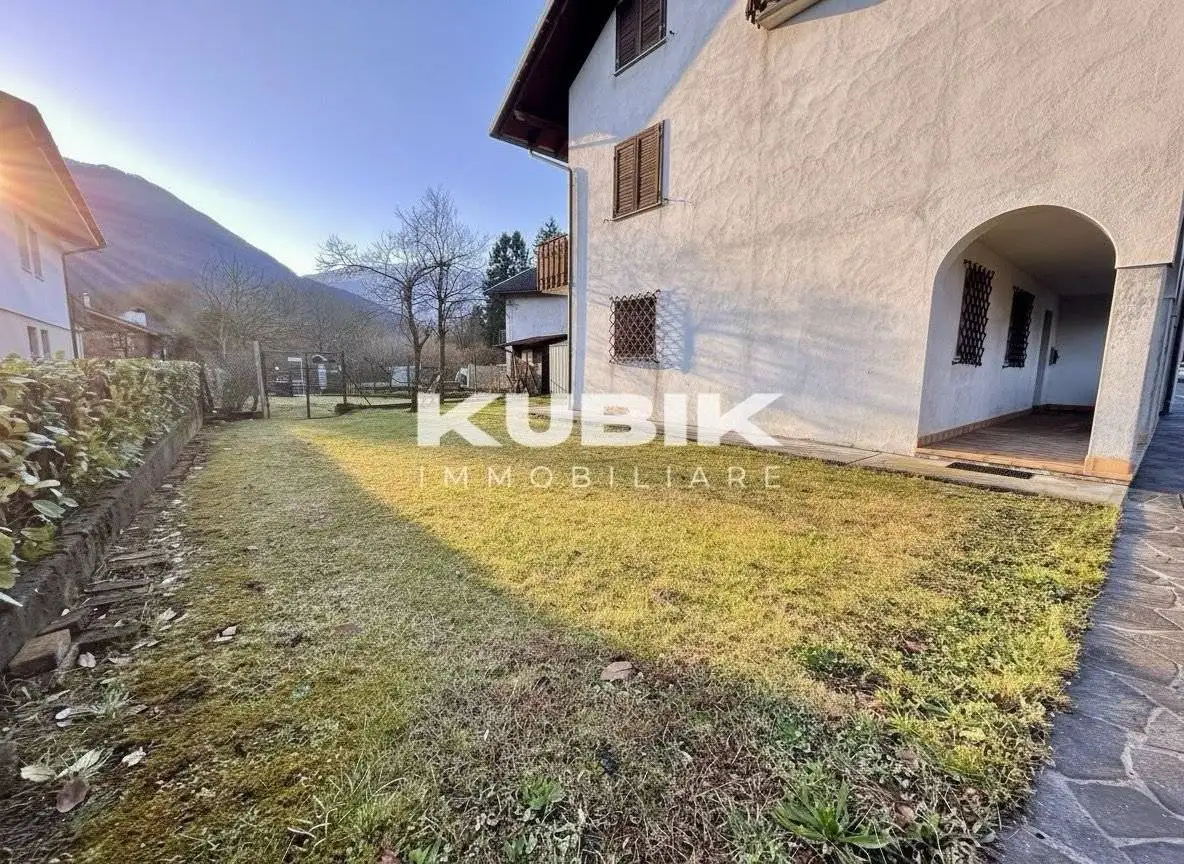 Villa in vendita a Enemonzo