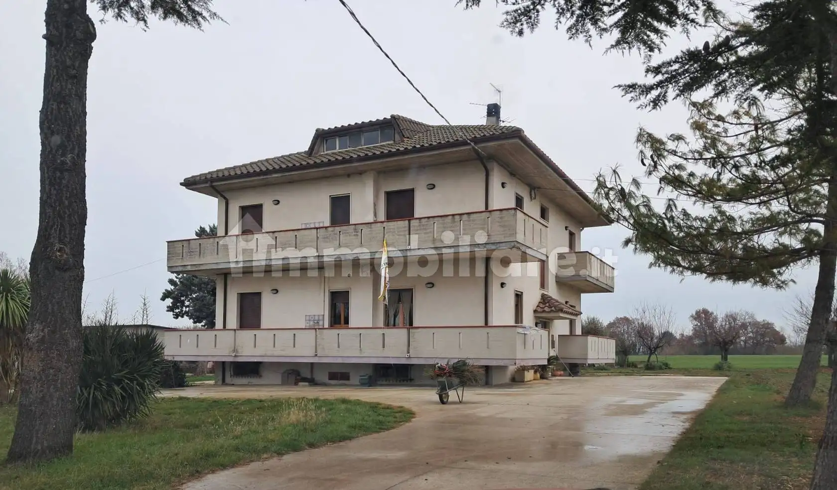 Villa in vendita a Maltignano