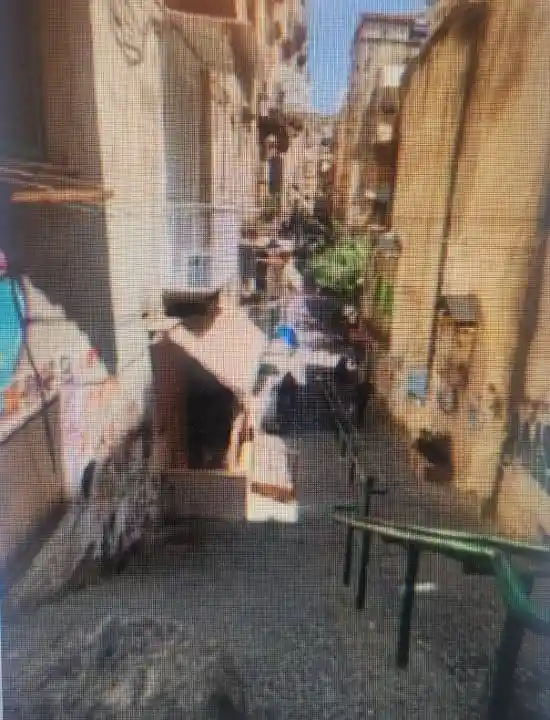 Appartamento all'asta Vico Lungo Trinità degli Spagnoli, Napoli - foto 2