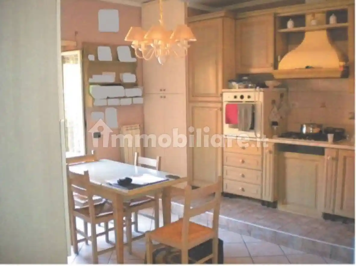 Appartamento all'asta via Zara, Pomezia - foto 5