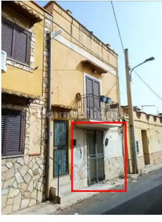 Appartamento all'asta via Antonio De Curtis, Palermo - foto 2