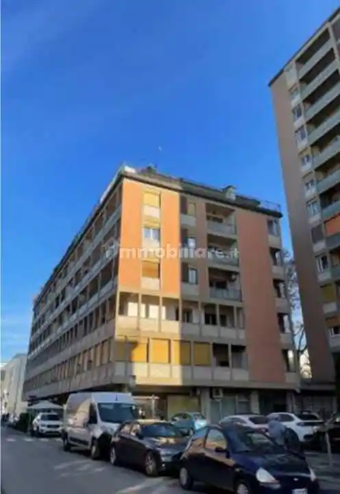 Appartamento all'asta piazzale della Vittoria, Forlì - foto 2