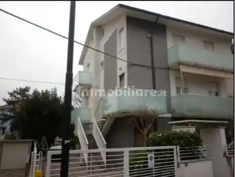 Appartamento all'asta via R. Scacciani, Pesaro - foto 3