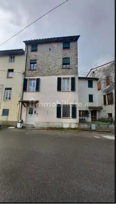 Appartamento all'asta via della Chiesa XI, Lucca - foto 3