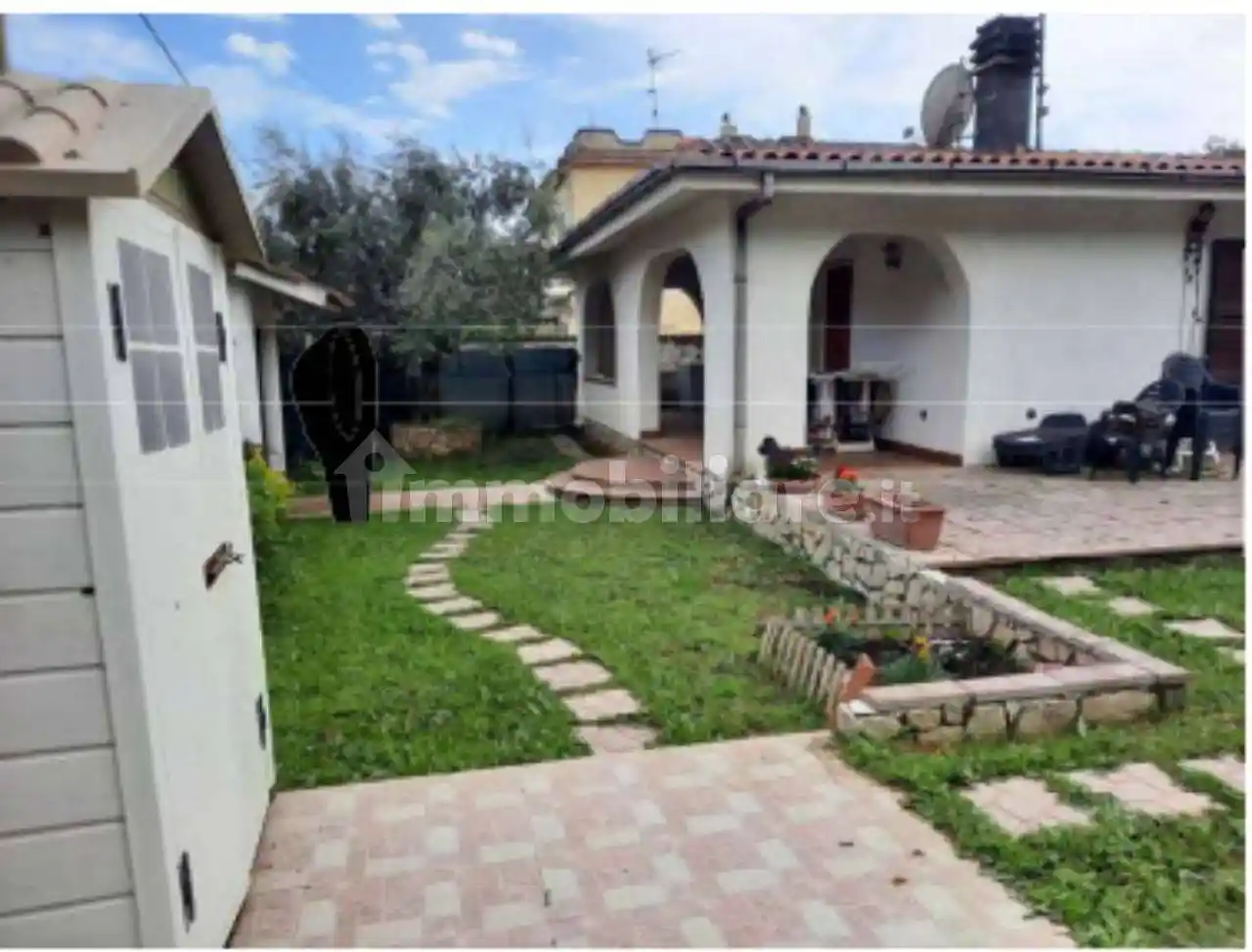 Appartamento all'asta Strada Valmontorio, Latina - foto 2