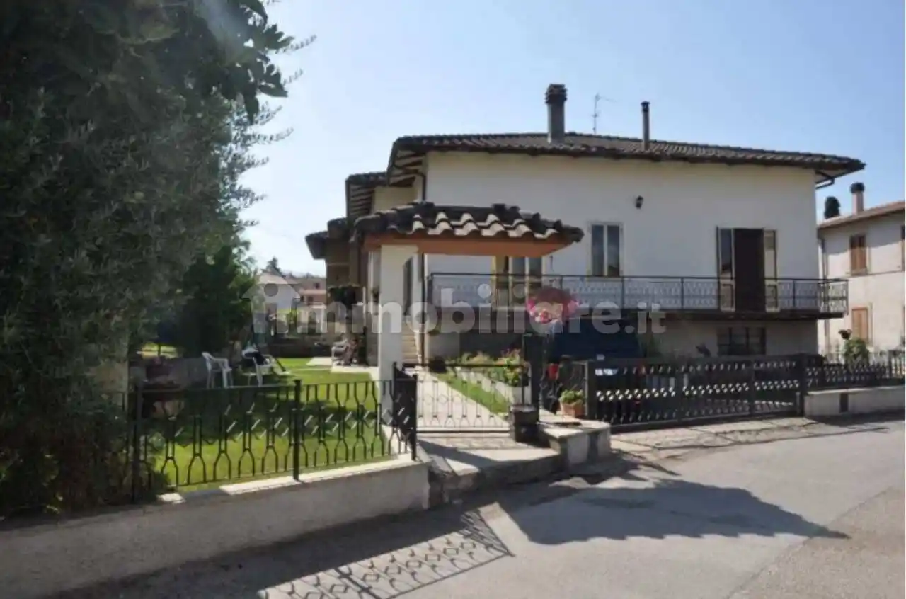 Appartamento all'asta via Spineto, Foligno - foto 2