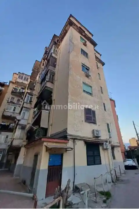 Appartamento all'asta Di Niso, Napoli - foto 2