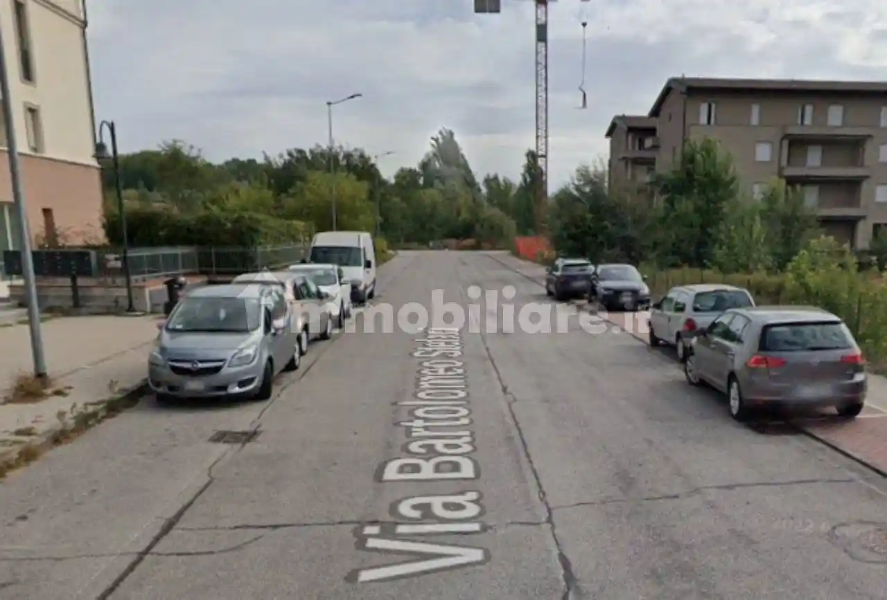 Appartamento all'asta via Bartolomeo Stefani, Mantova - foto 2