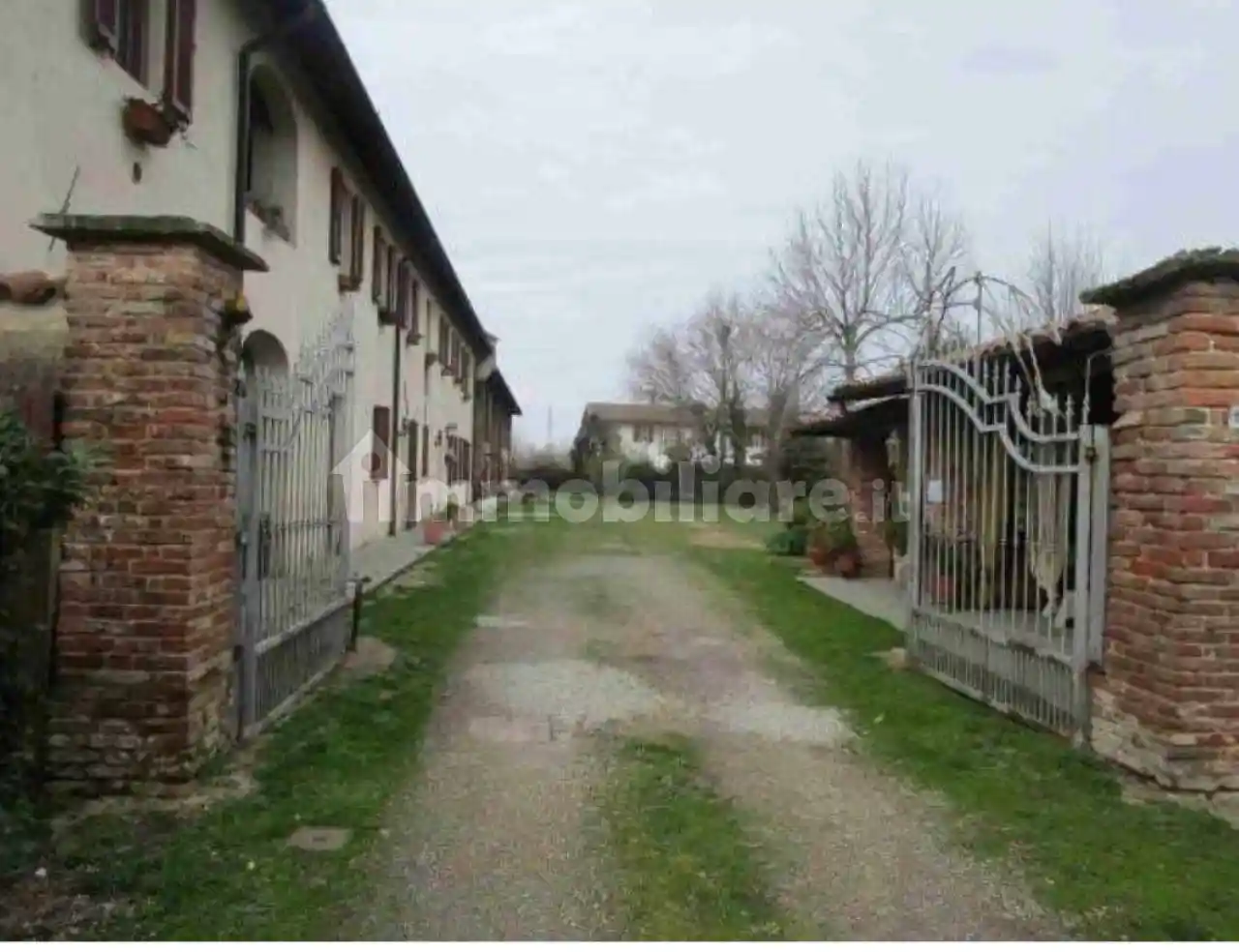 Appartamento all'asta Strada Case Nuove Canonici, Pavia - foto 2