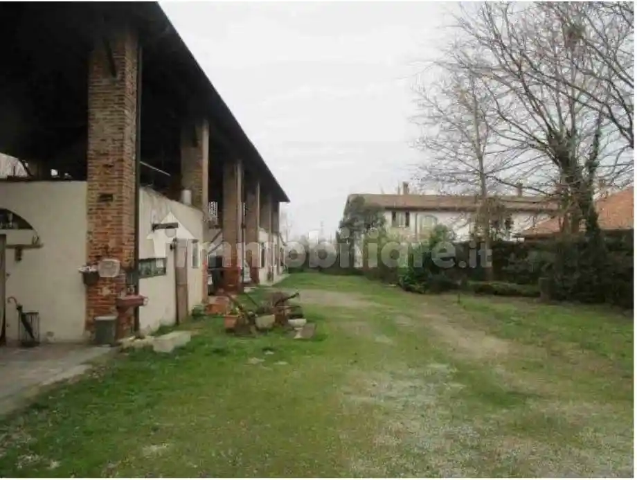 Appartamento all'asta Strada Case Nuove Canonici, Pavia - foto 3