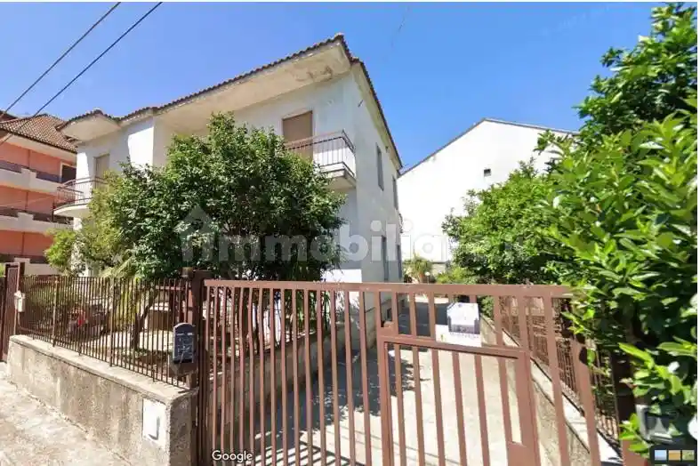 Appartamento all'asta via B. Puoti, Giugliano in Campania - foto 4