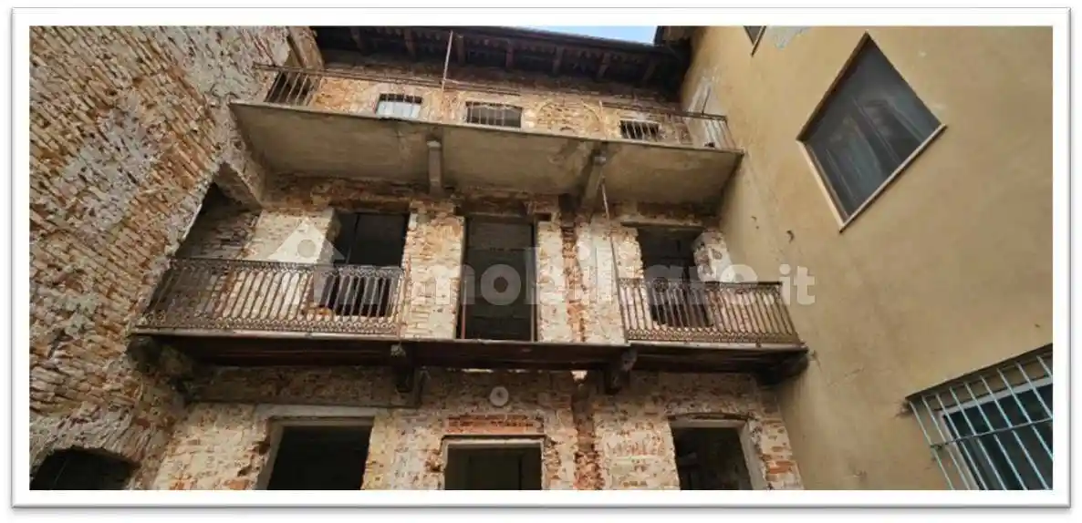 Appartamento all'asta via San Arcangelo a Baiano, Napoli - foto 4