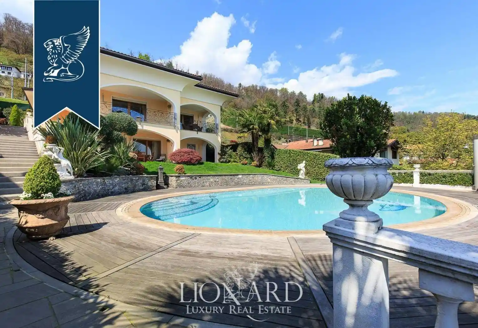 Villa in vendita a Meina