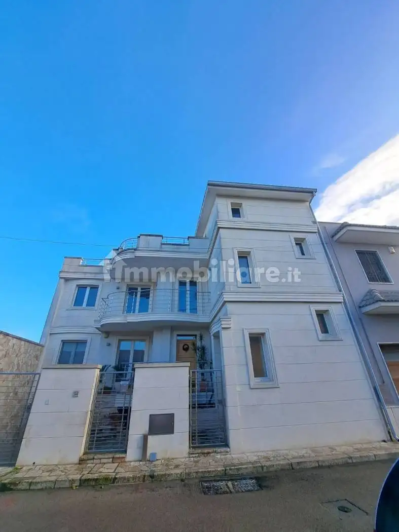 Casa indipendente in vendita a San Pietro Vernotico