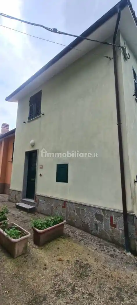 Terratetto unifamiliare frazione Cornega 177, Lumarzo - foto 3