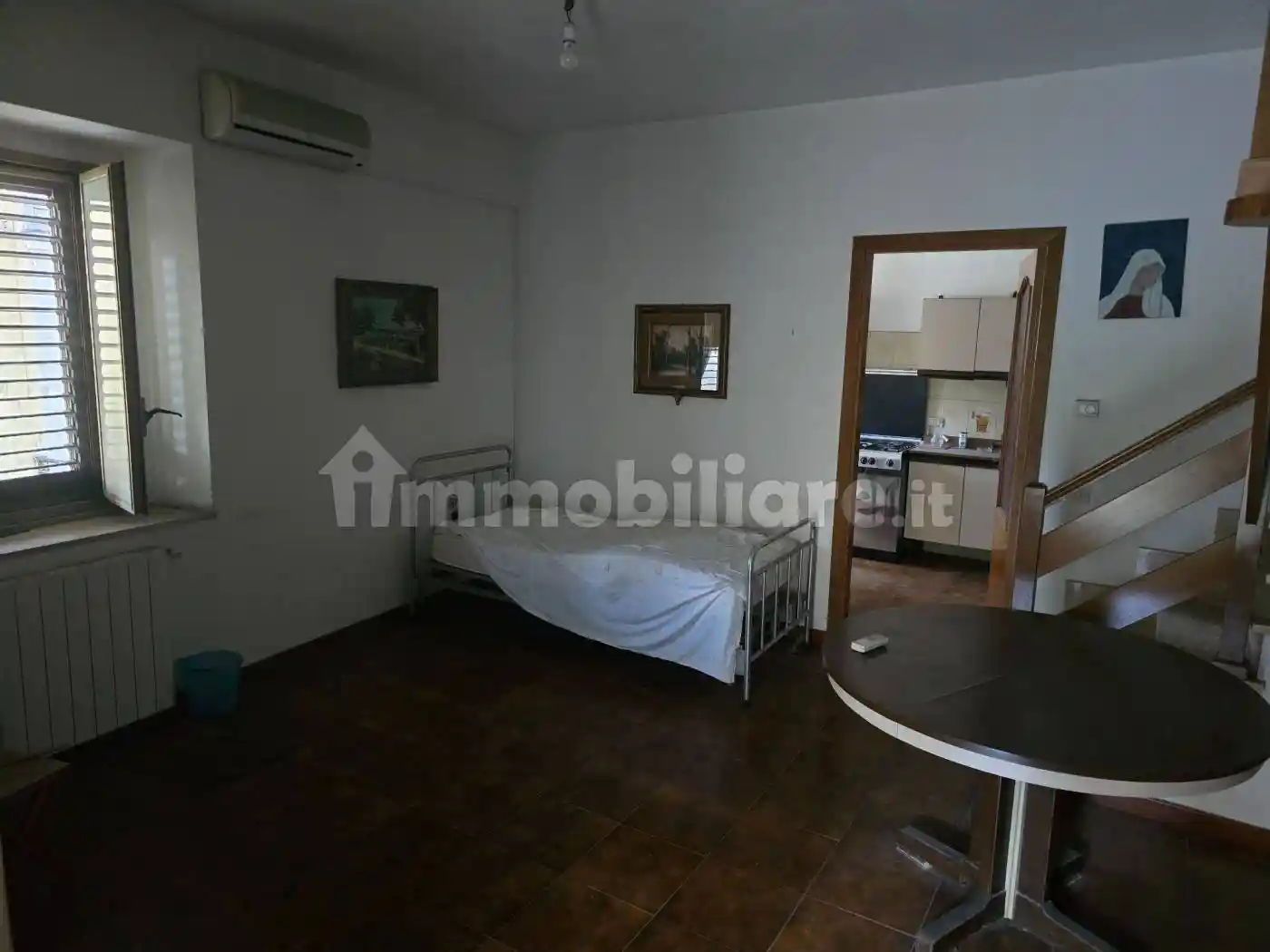 Trilocale via Orazi e Curazi 12, Centro, Borgia - foto 4