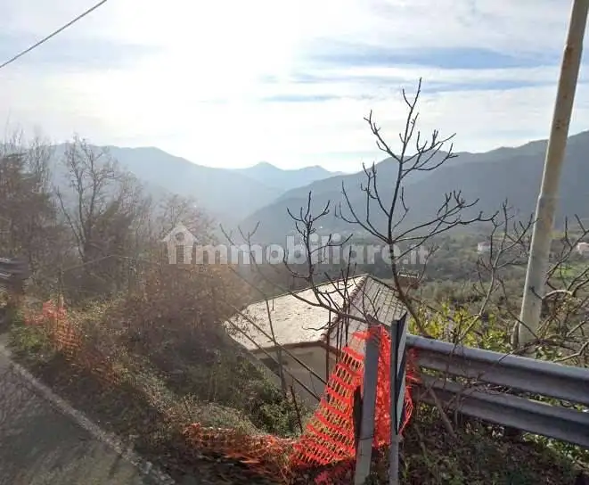 Villa in asta a Uscio