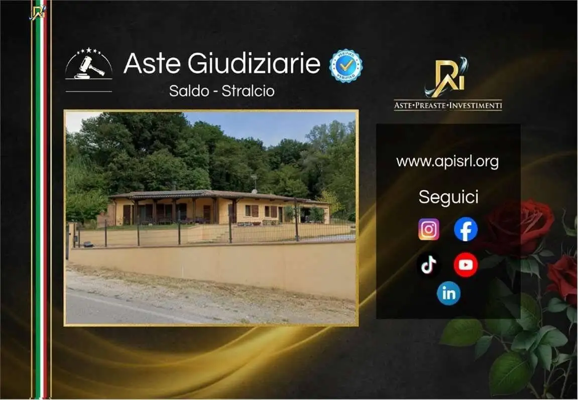 Villa in vendita a Borghi