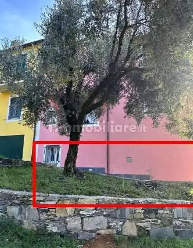 Appartamento in asta a Neirone