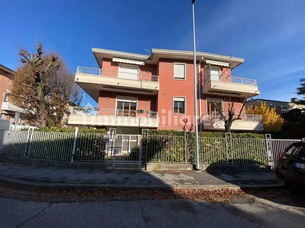 Villa plurifamiliare, buono stato, 210 m², Santa Rita, Padova - foto 2
