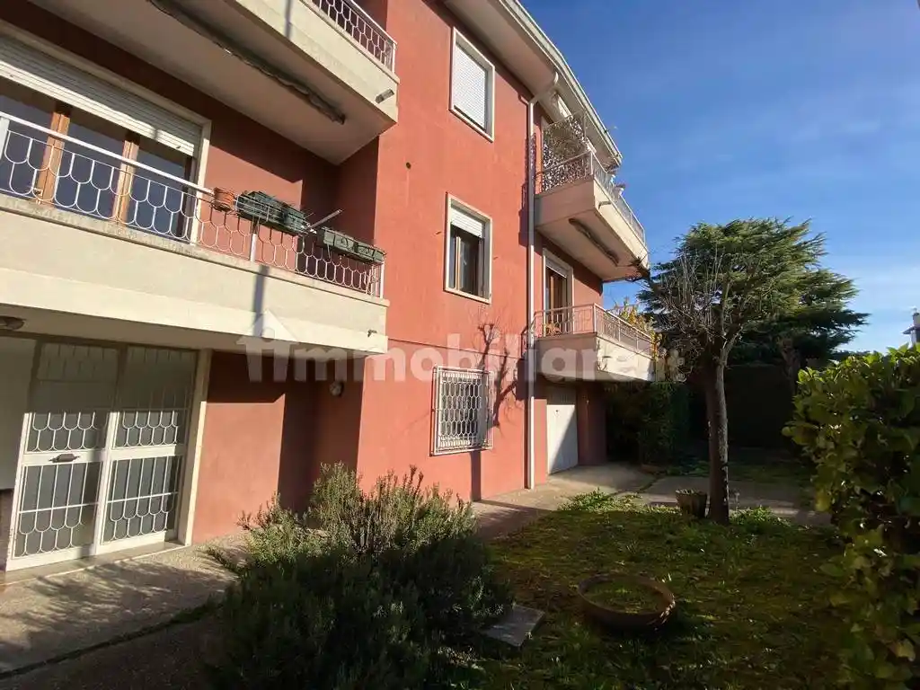 Villa plurifamiliare, buono stato, 210 m², Santa Rita, Padova - foto 3