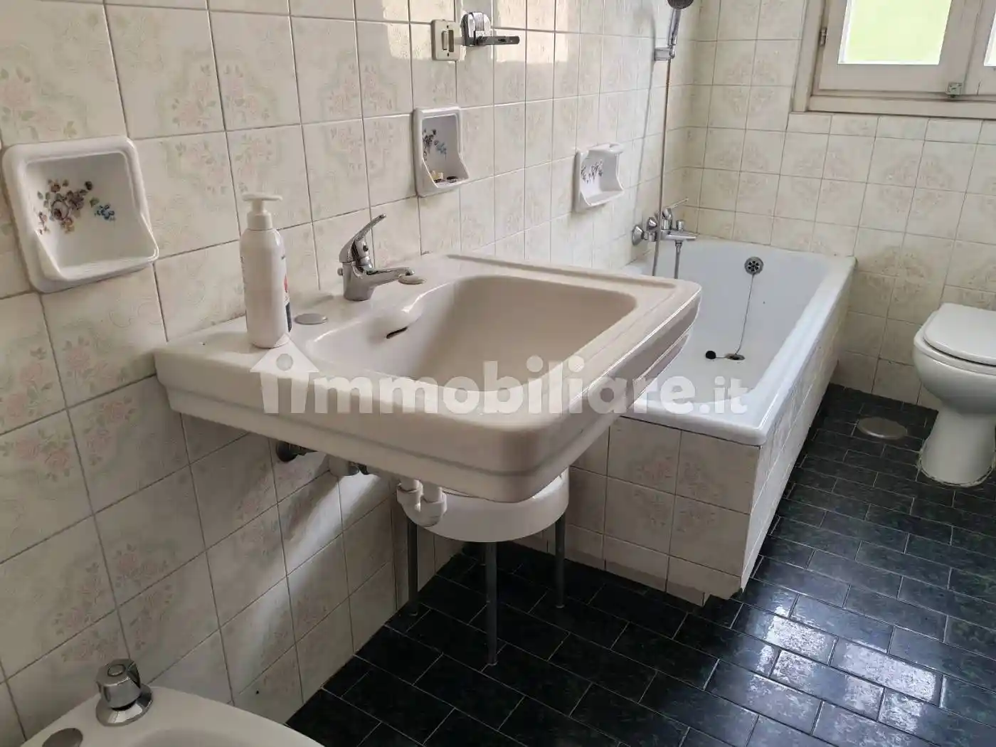 Trilocale buono stato, quarto piano, Corso degli Inglesi, Sanremo - foto 5