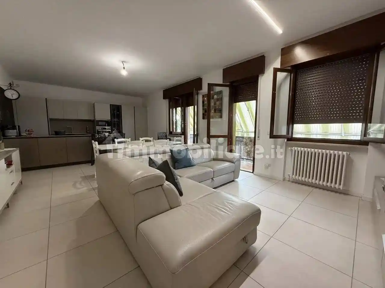 Appartamento ottimo stato, primo piano, Centro, Valeggio sul Mincio - foto 4