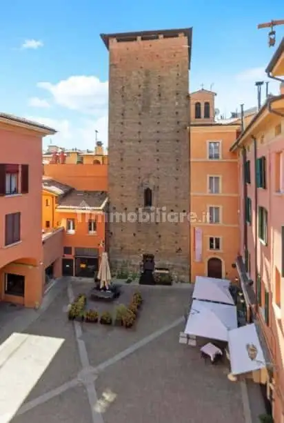 Appartamento in affitto a Bologna