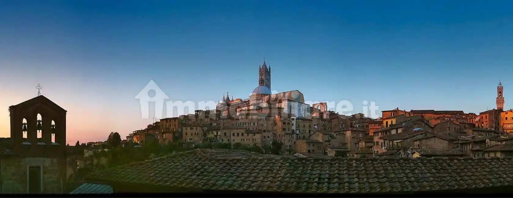 Villa unifamiliare Il Campo 83, Piazza del Campo - Duprè, Siena - foto 2