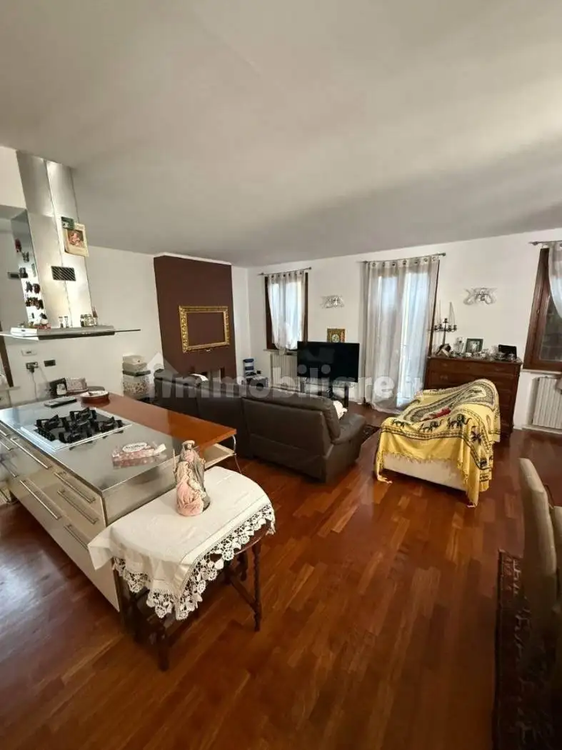 Appartamento in vendita a Ostiglia